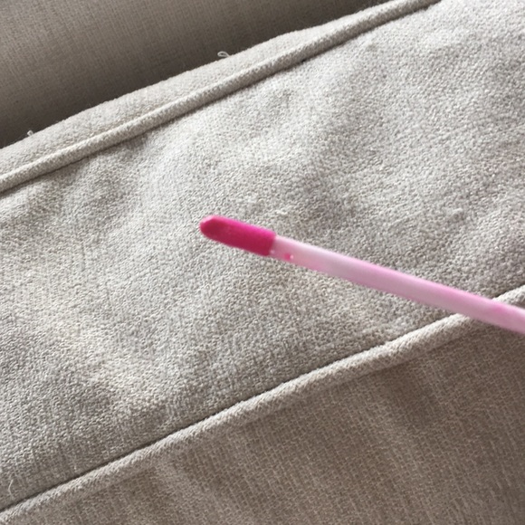 Lipgloss - Picture 2 of 2